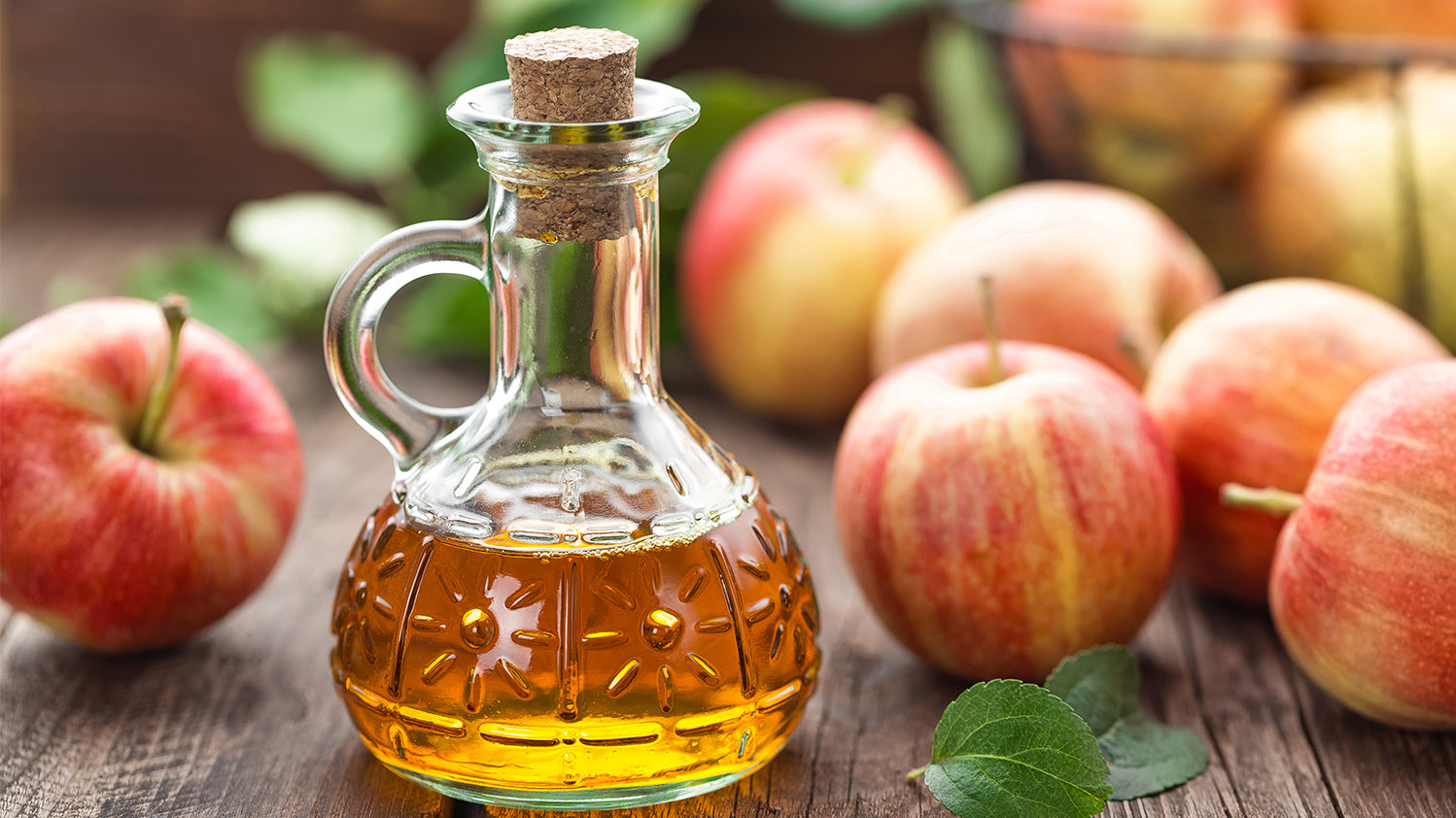 Apple Cider Vinegar: Should You Use It On Your Scalp?